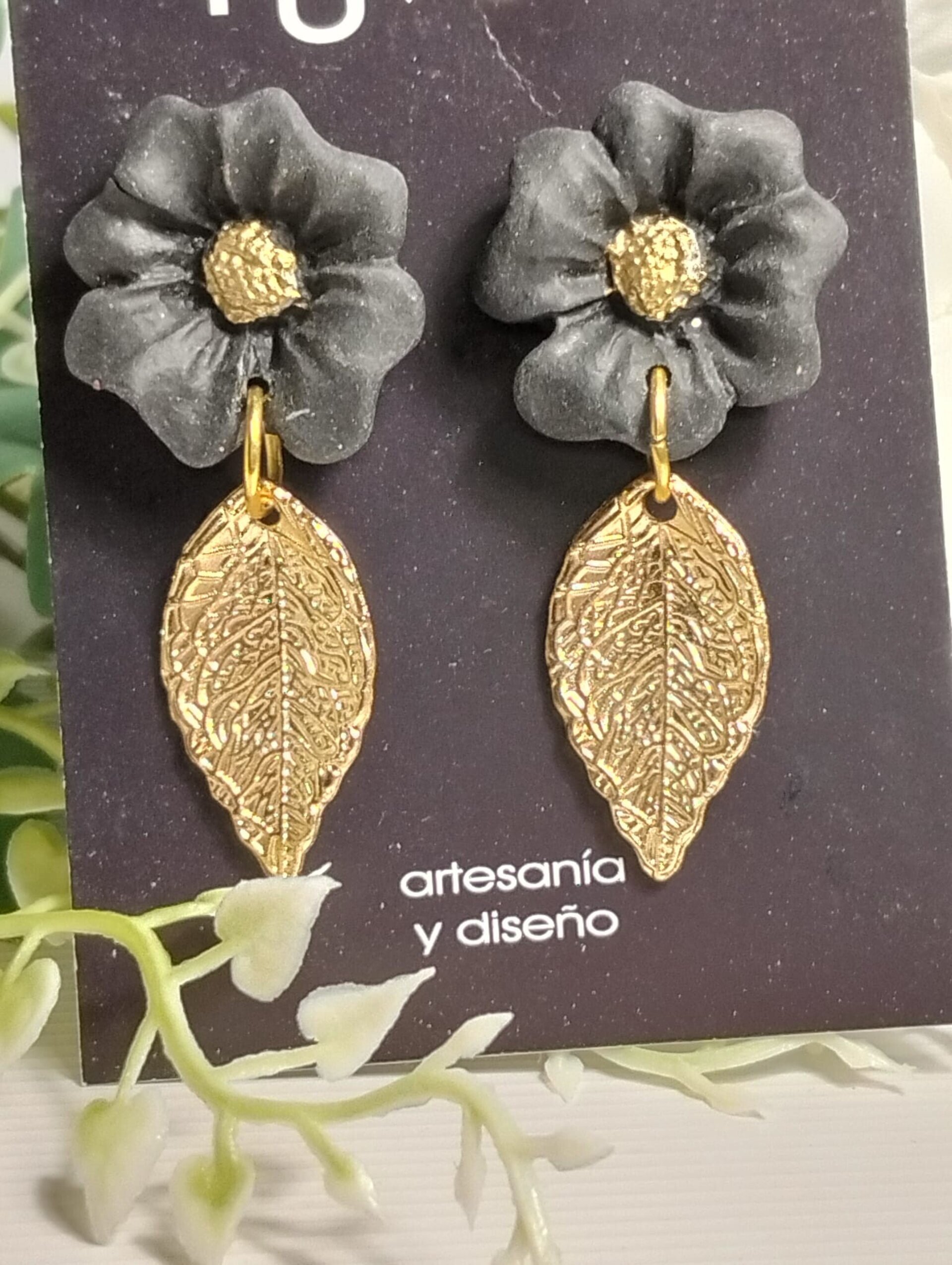 BLACK FLOWERS - 2