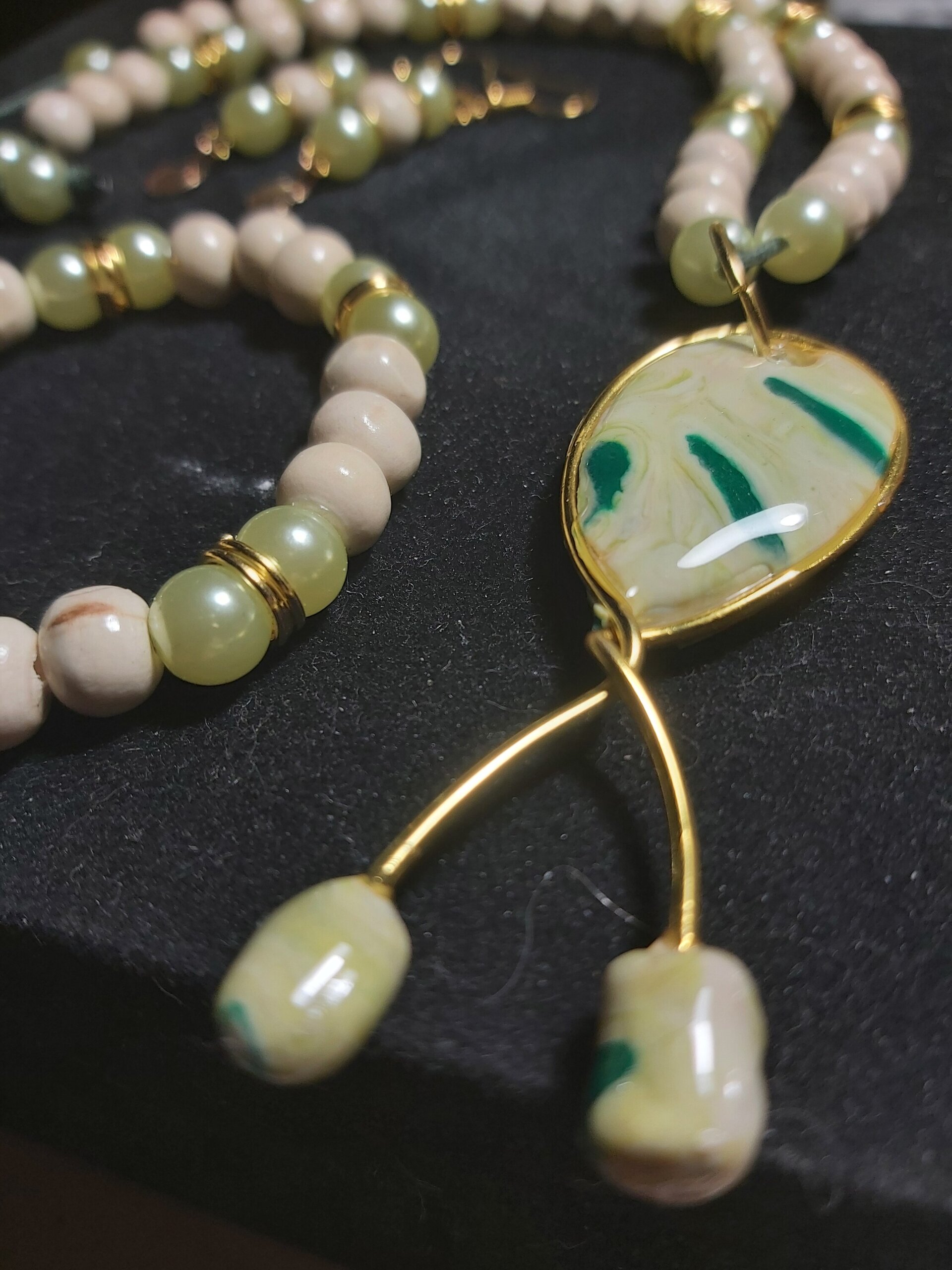 COLLAR, PULSERA Y PENDIENTES CAROLINA - 2