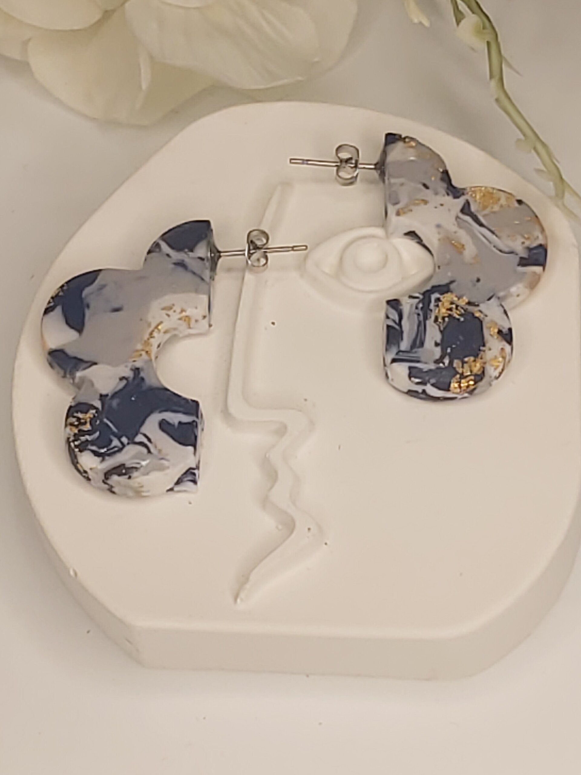 MARIE - 1