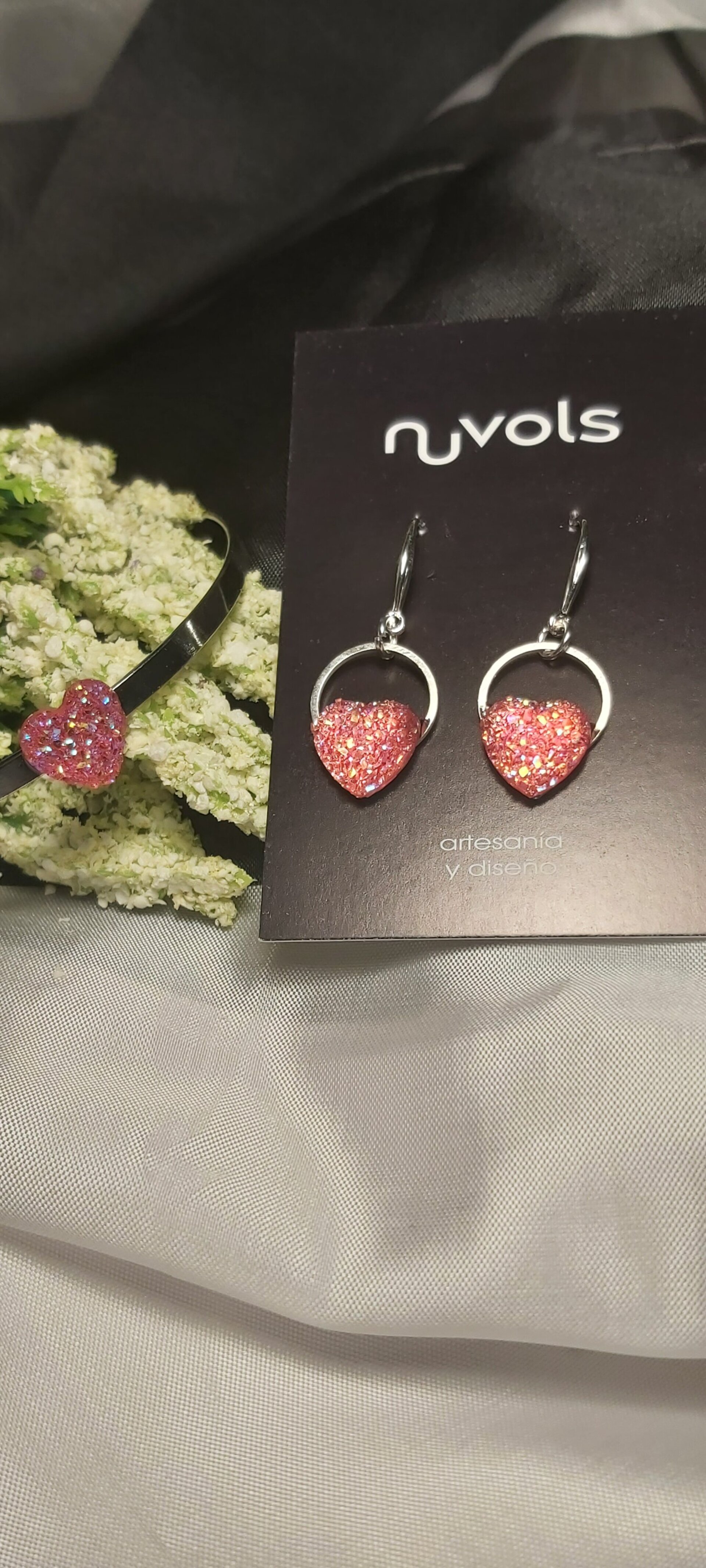 AMOR LUXE. CONJUNTO DE PENDIENTES Y PULSERA - 3