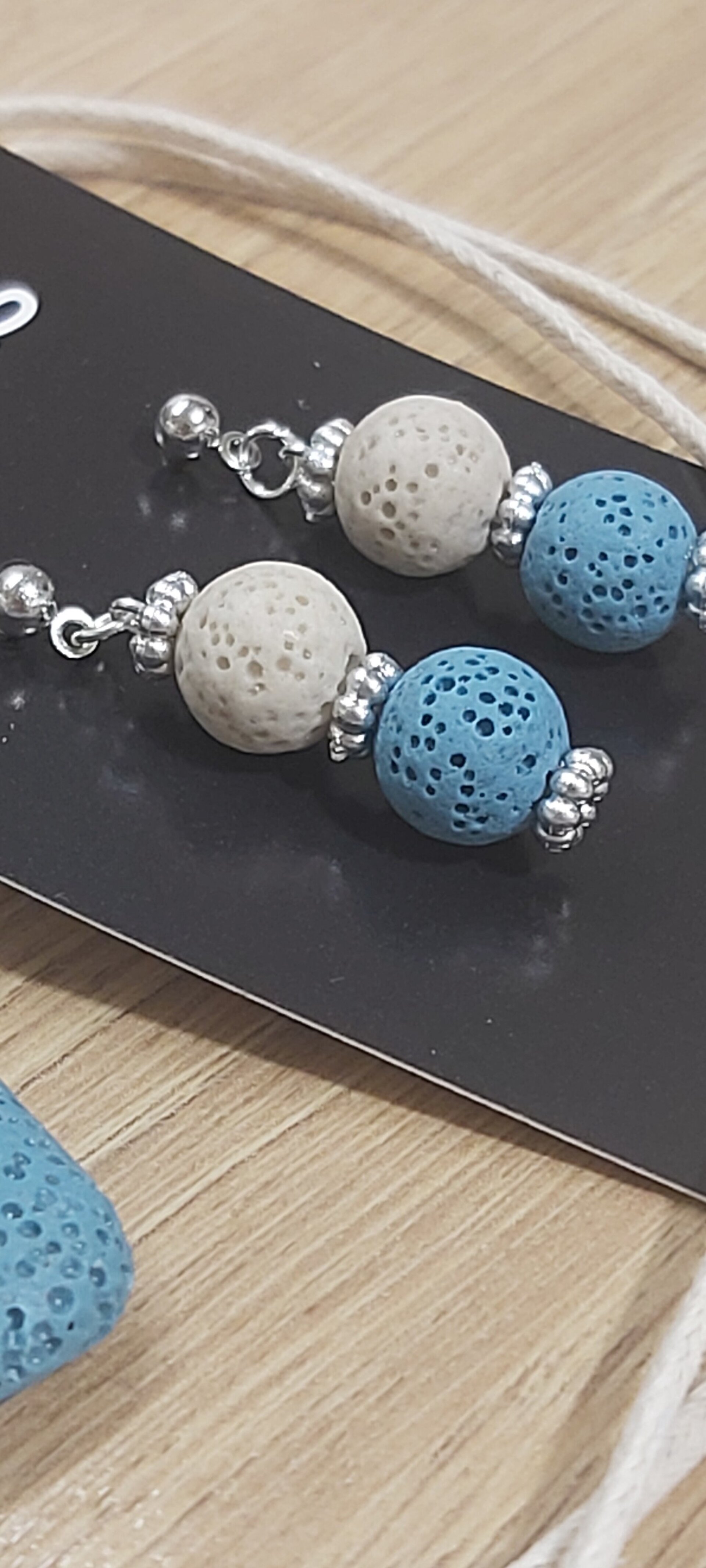 PIETRA. CONJUNTO DE PENDIENTES Y COLGANTE - 4