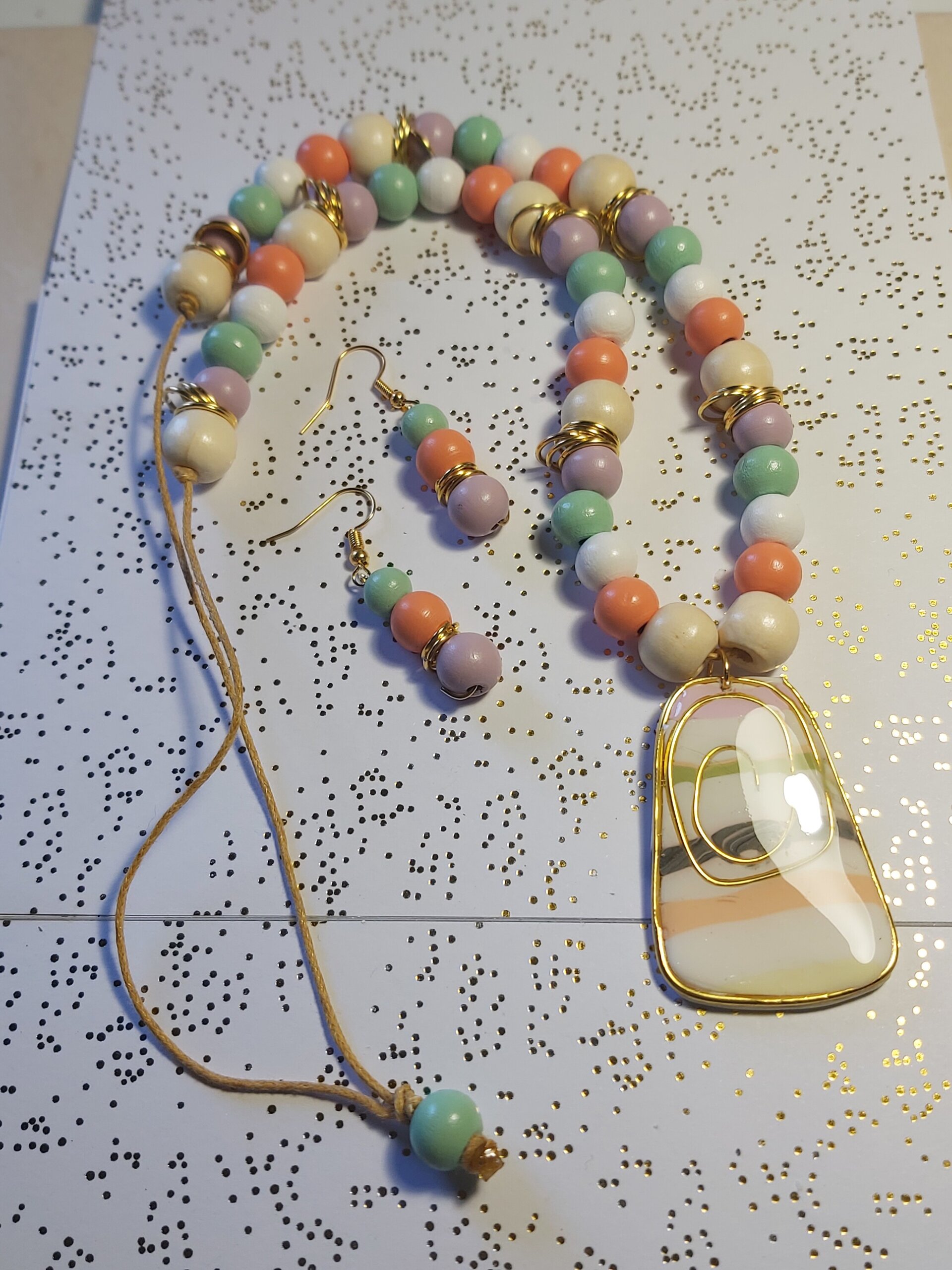 COLLAR Y PENDIENTES VIDA - 4