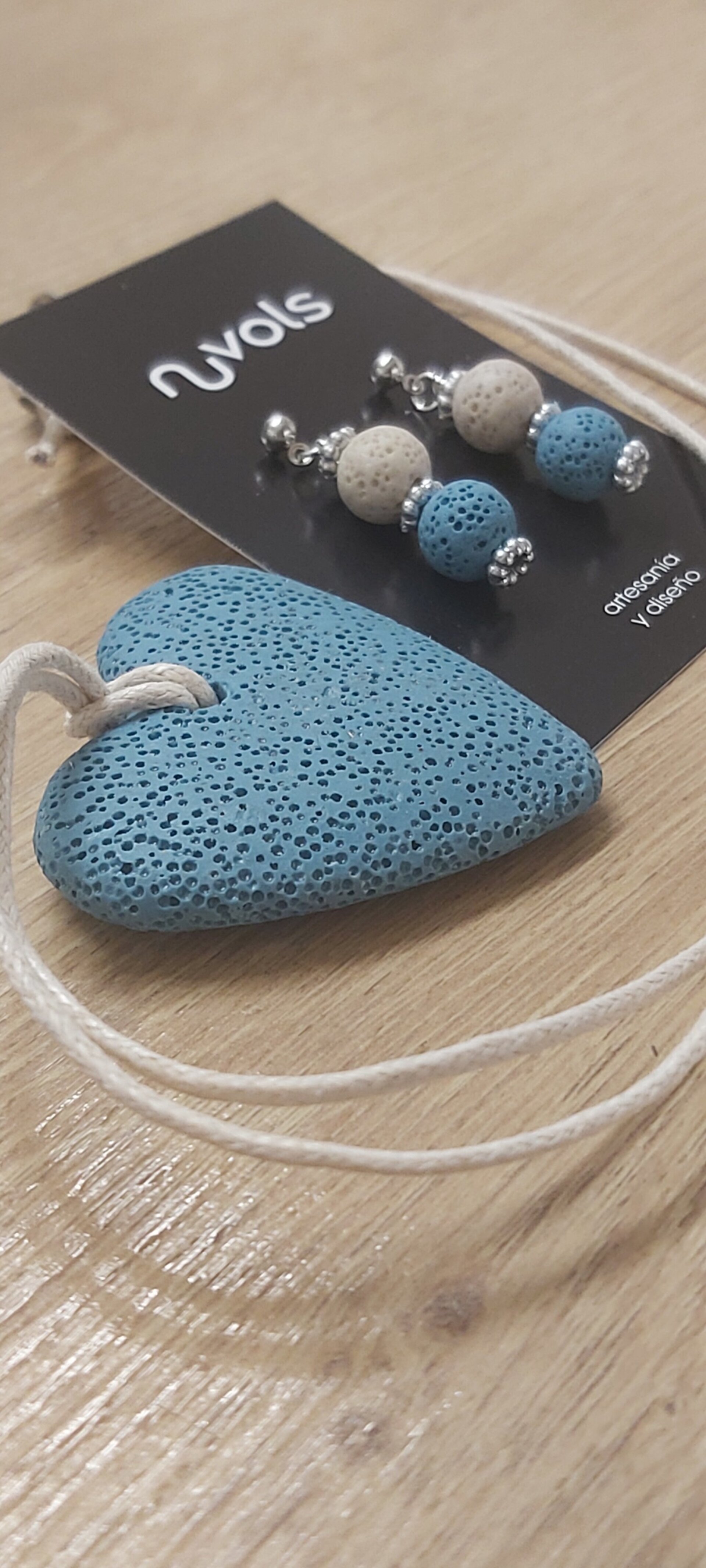 PIETRA. CONJUNTO DE PENDIENTES Y COLGANTE - 6